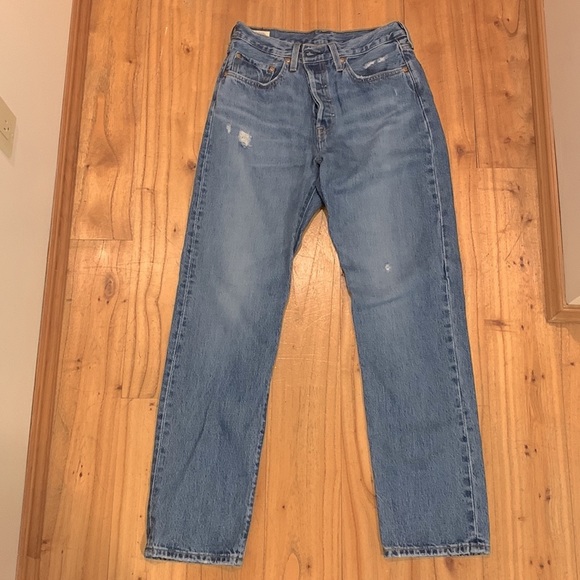 Levi’s 501 - size 27 EUC - Picture 2 of 8